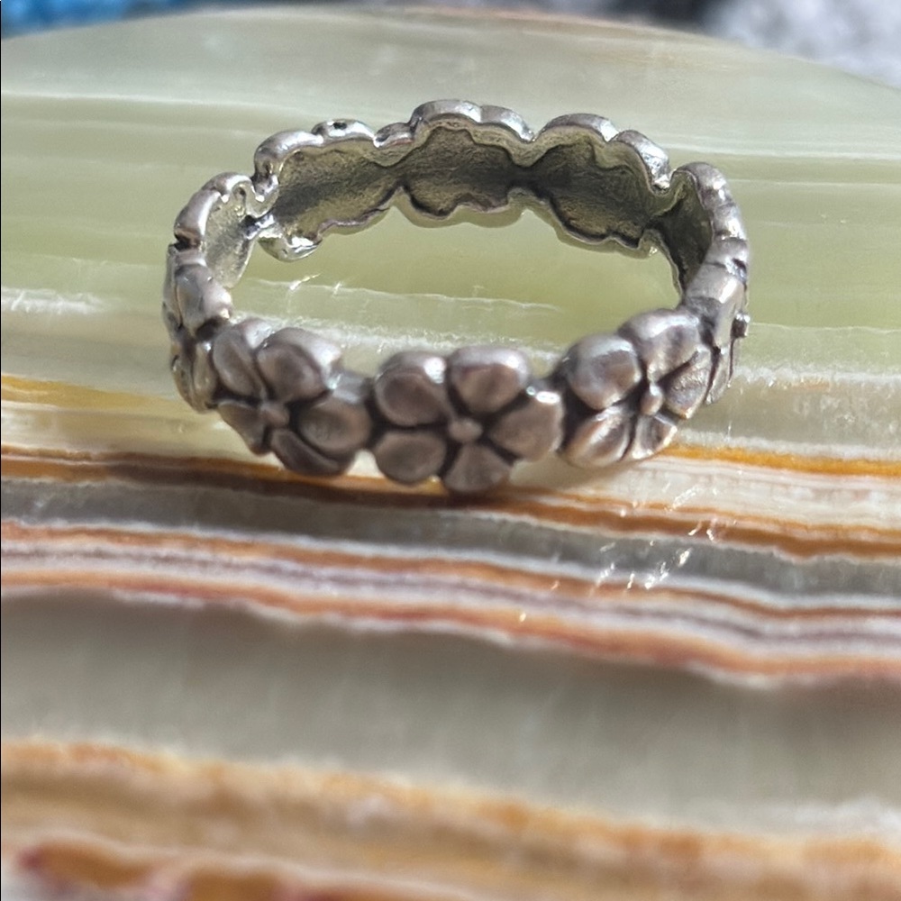 925 Sterling Silver Floral Ring